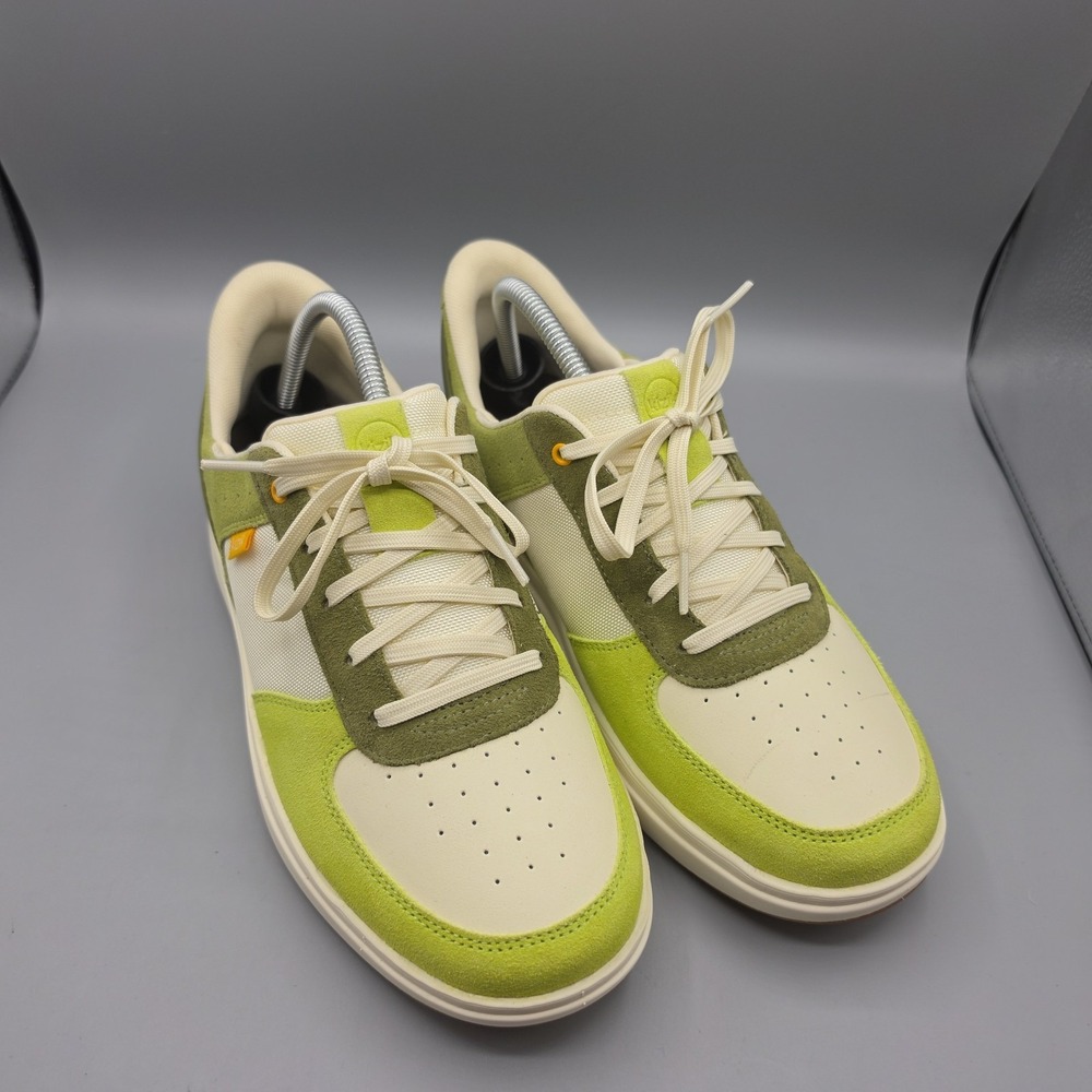 Kizik Brisbane Sneakers Womens 10 WIDE Green Ivory Leather Comfort Slip On Shoes